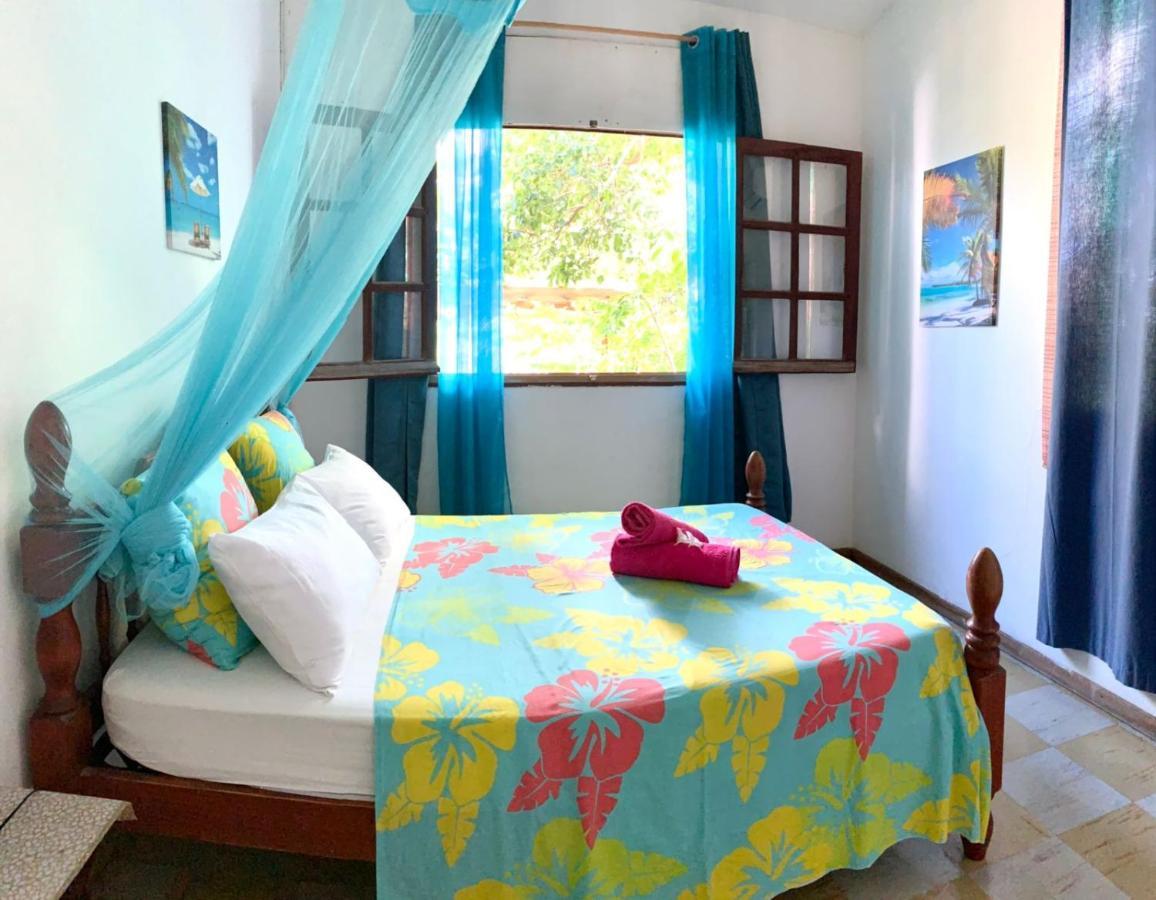 Apartamento <CASA COLIBRI> La Désirade Les Galets Exterior foto
